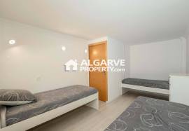 Excellent 4 bedroom villa near the Marina in Vilamoura, Algarve