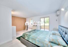 Excellent 4 bedroom villa near the Marina in Vilamoura, Algarve