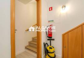 Excellent 4 bedroom villa near the Marina in Vilamoura, Algarve
