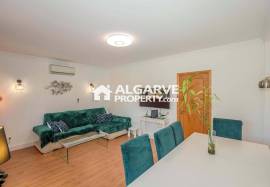 Excellent 4 bedroom villa near the Marina in Vilamoura, Algarve
