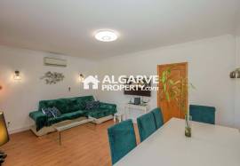 Excellent 4 bedroom villa near the Marina in Vilamoura, Algarve