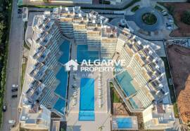 Beachfront 2 Bedroom Apartment close to Vilamoura Marina, Algarve