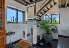 Charming Detached 3+1 Bedroom Villa | Pool,  Garage & High Sustainability | Lagoa