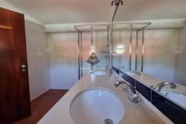 5 Bedroom 4 bathroom spacious house 5 Bedroom 4 bathroom spacious house