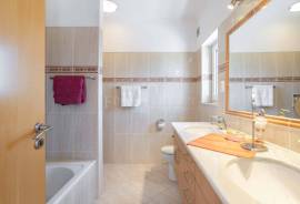 Tavira - Countryside 4-bedroom villa with sea views and pool
