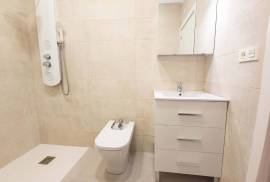 Apartment with tourist license and terrace 200 m from the beach