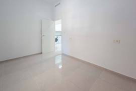 Apartment with tourist license and terrace 200 m from the beach