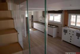 Modern home in Gran Alacant: 4 bedrooms, pool and private plot