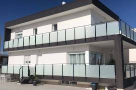Modern home in Gran Alacant: 4 bedrooms, pool and private plot