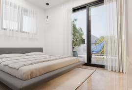 Modern home in Gran Alacant: 4 bedrooms, pool and private plot