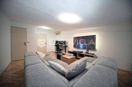 Osijek, City Center – Two-Room Apartment for Sale in a Prime Location, Net Usable Area 56.86 m²