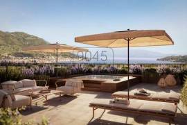Your retreat with a view - exclusive living in Salò on Lake Garda