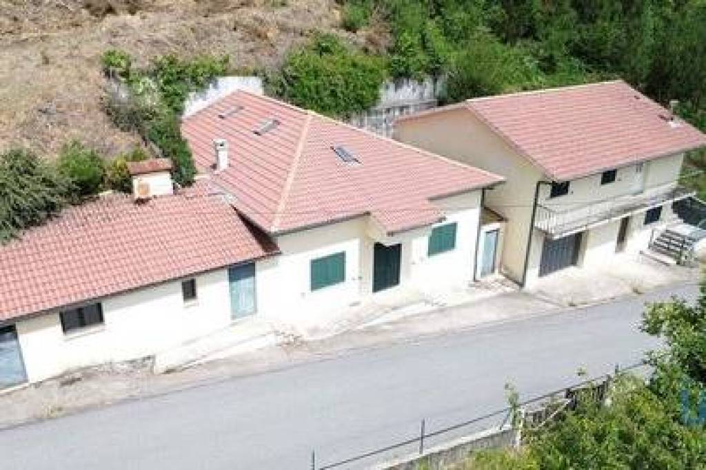 Casa / Villa T3 em Campeã de 399,00 m²