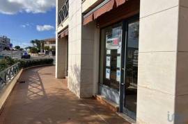 Loja / Estabelecimento Comercial em Albufeira e Olhos de Água de 52,00 m²