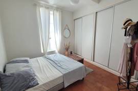 Superb Charming House Renovated With High-End Materials, 230 M2 Of Living Space On 510 M2 Of Enclosed Land With A Swimming Pool.