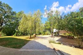 Beautiful Domain With Main House, Guest House, Reception Room And Annexes On 32888 M2 Of Land With Views Great Potential