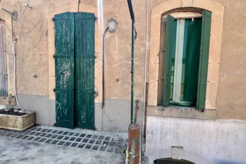 Town House Near The Banks Of The River Aude