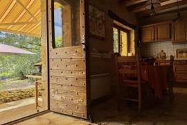 Detached Country House with Swimming Pool and Open Views