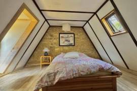 Detached Country House with Swimming Pool and Open Views