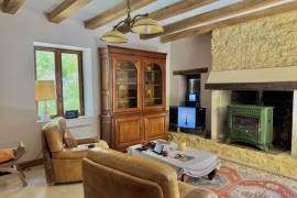 Detached Country House with Swimming Pool and Open Views