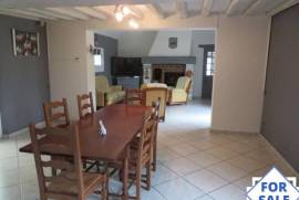 Fantastic Country House with Open Views