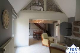 Fantastic Country House with Open Views