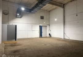 Commercial property in Riga city for rent 728€