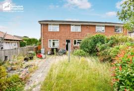 4 bedroom, Semi-detached house for sale