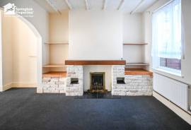 2 bedroom, Terraced House for sale