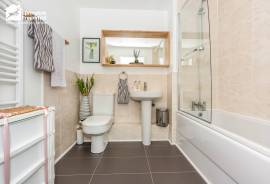 2 bedroom, Apartment for sale