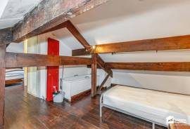 3 bedroom, Semi-detached house for sale