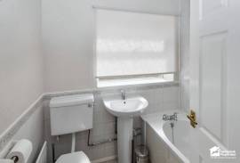 2 bedroom, Semi-detached bungalow for sale