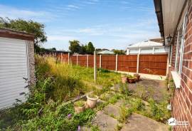 2 bedroom, Semi-detached bungalow for sale