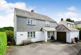 3 bedroom, Detached house for sale