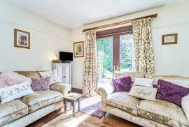 2 bedroom, Bungalow for sale