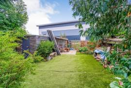 2 bedroom, Bungalow for sale