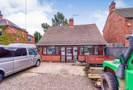 2 bedroom, Bungalow for sale