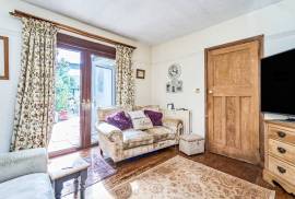 2 bedroom, Bungalow for sale