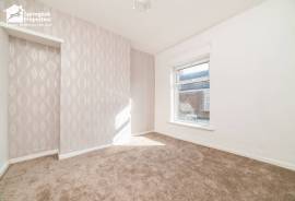 2 bedroom, End of terrace house for sale