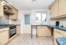 2 bedroom, End of terrace house for sale