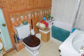 5 bedroom, Terraced House for sale
