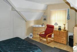 5 bedroom, Terraced House for sale