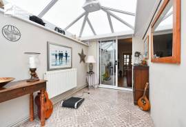 3 bedroom, Detached bungalow for sale