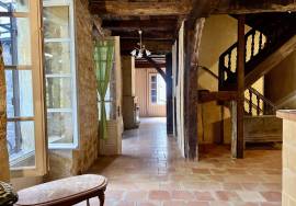 Monpazier: Maison de caratere avec jardin au coeur de la Bastide