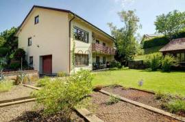 Family-friendly detached house with garden and garage in Reichertsheim - Mühldorf am Inn district