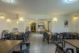 Hotel 870 sq.m.