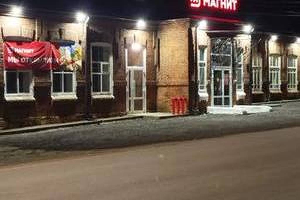 Продам торговое помещение 440 м2, Малышева ул, 75, Екатеринбург г