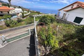House for Sale - 3 Bedrooms in Estreito da Calheta
