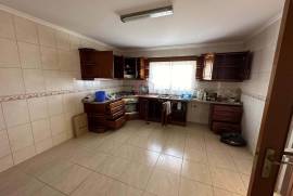 House for Sale - 3 Bedrooms in Estreito da Calheta
