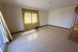 House for Sale - 3 Bedrooms in Estreito da Calheta